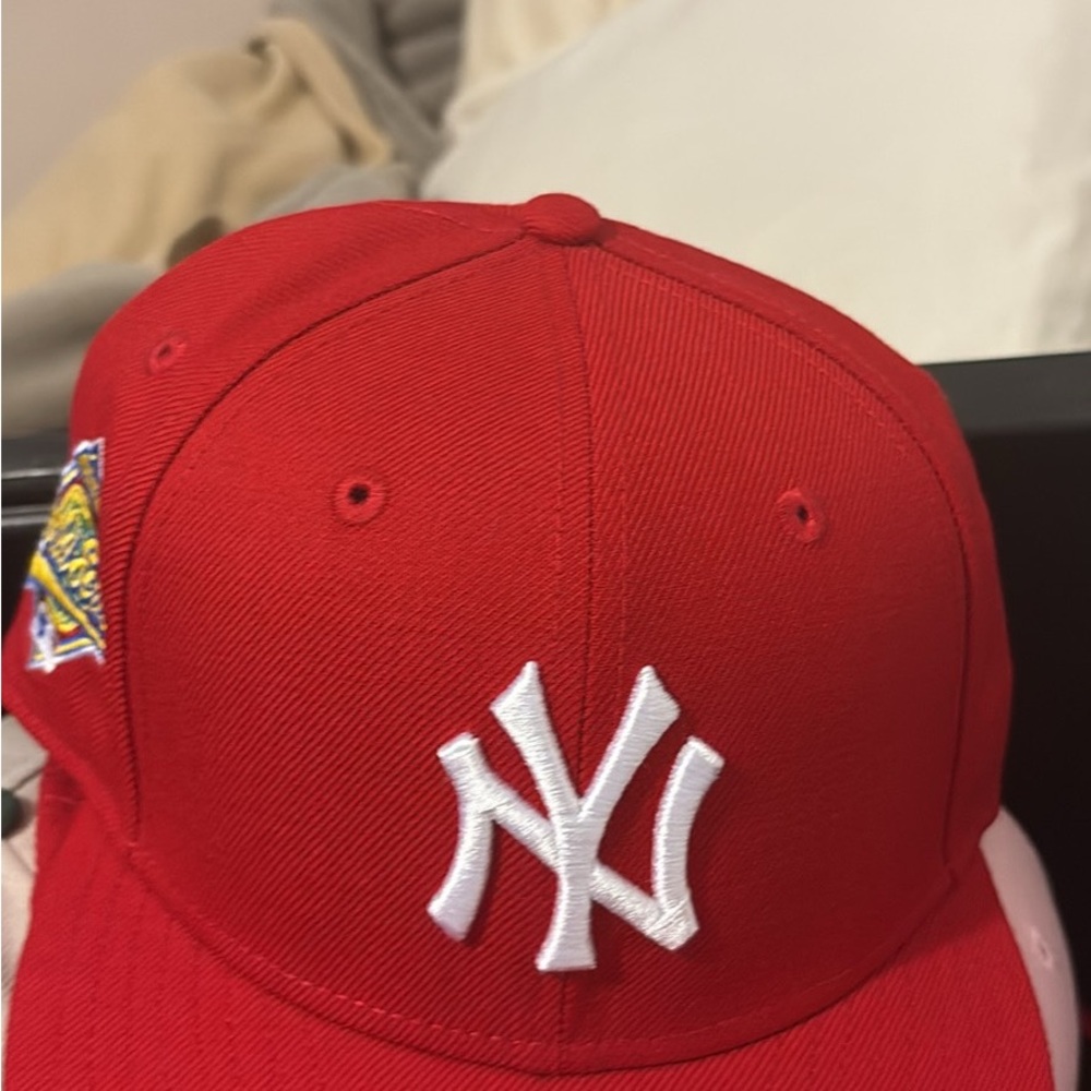 Red New York Yankees Cap